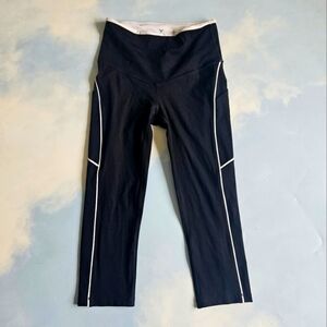 Black Active Leggings with White Piping Workout Legging Capris